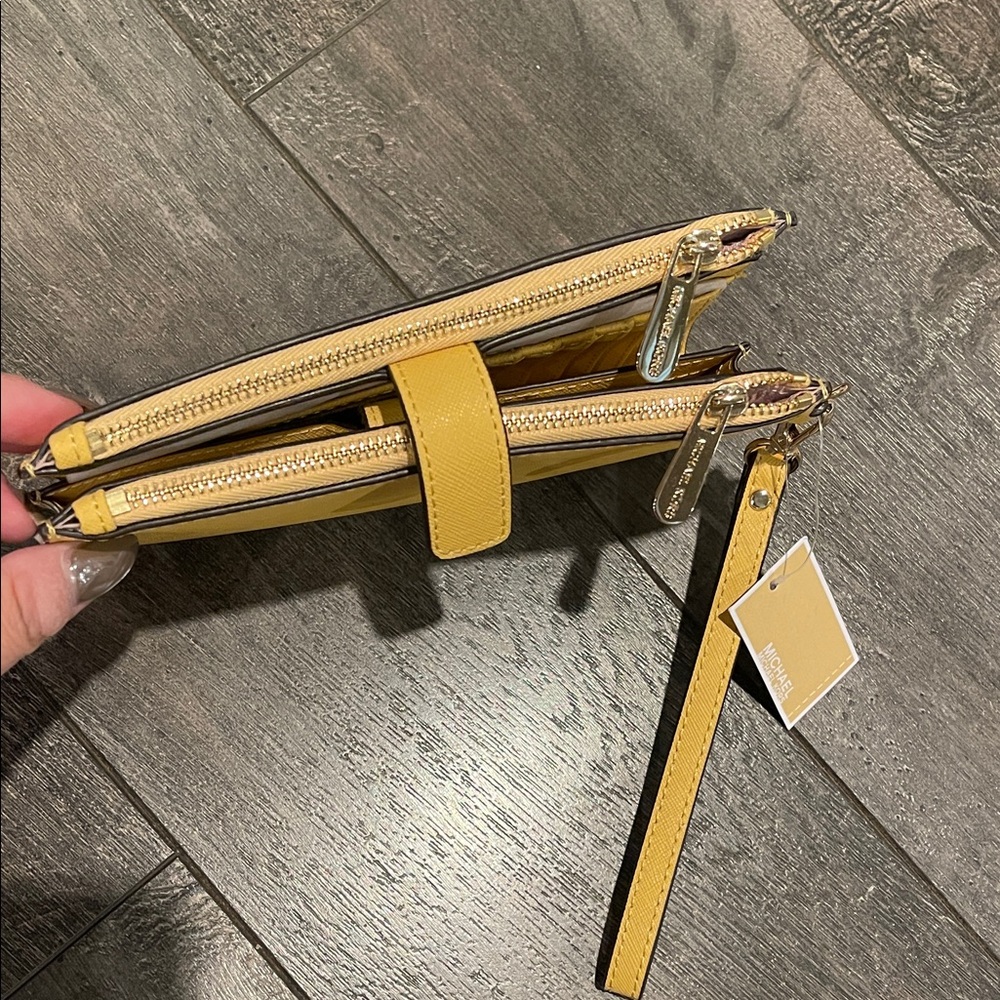 NWT: Michael Kors Mustard Yellow Wristlet - Picture 3 of 4